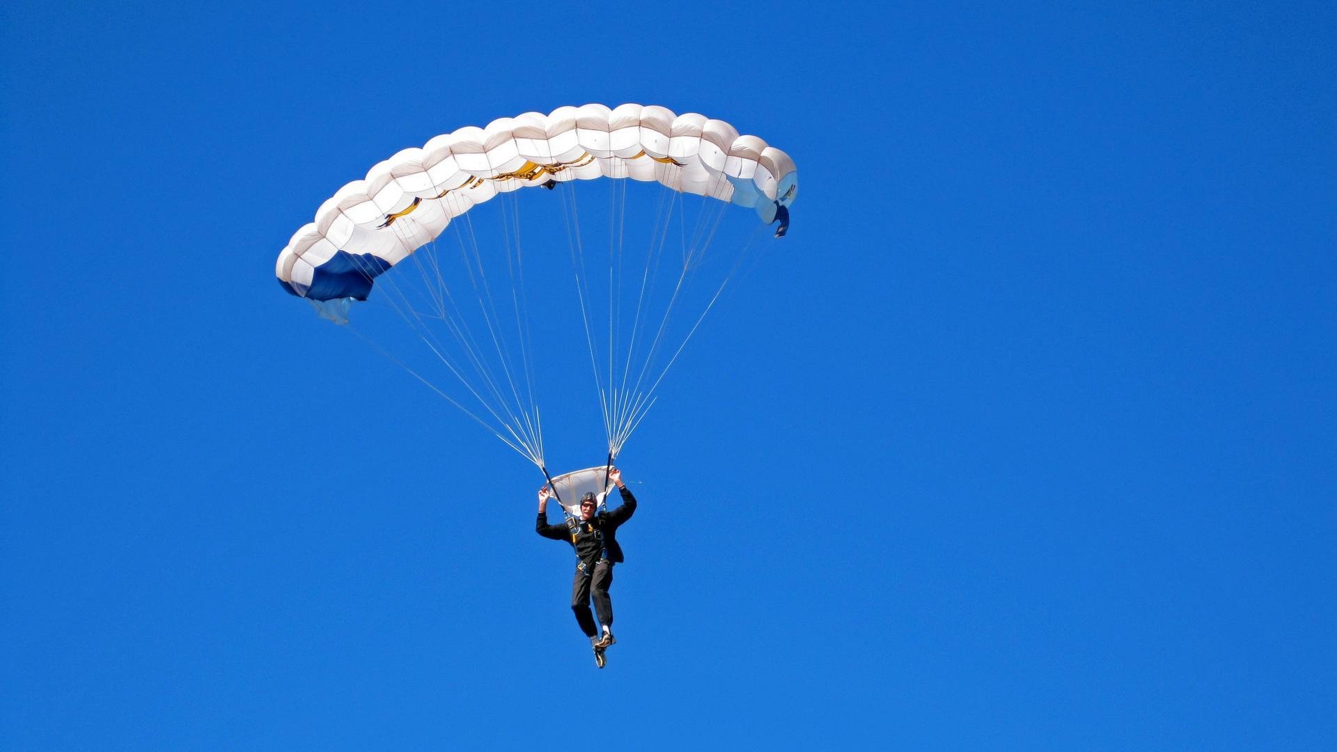 _快船队配合默契，攻防皆佳_，快船组合